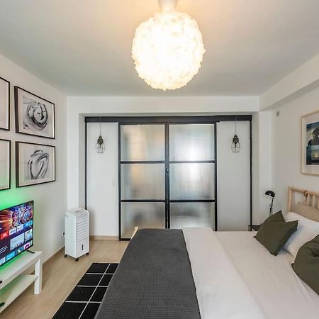 Superb 3 Bedroom & 3 Bathroom Duplex In Brussels City Centre Dış mekan fotoğraf
