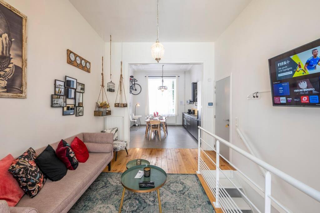 Superb 3 Bedroom & 3 Bathroom Duplex In Brussels City Centre Dış mekan fotoğraf