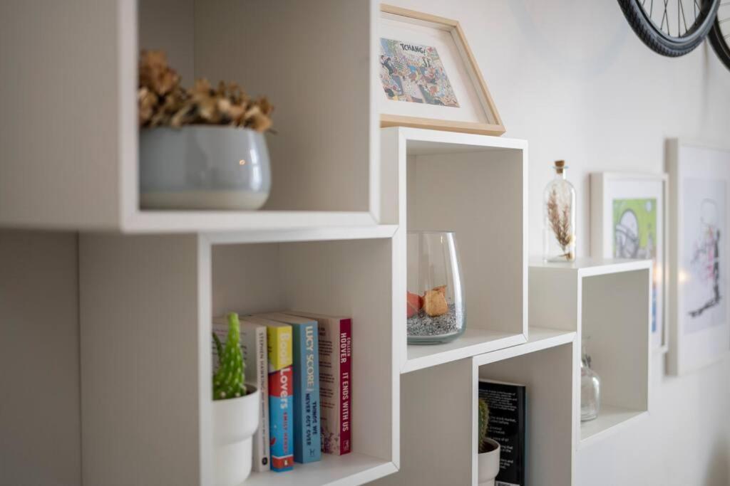 Superb 3 Bedroom & 3 Bathroom Duplex In Brussels City Centre Dış mekan fotoğraf