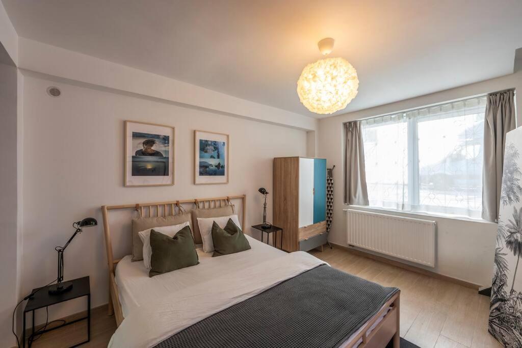 Superb 3 Bedroom & 3 Bathroom Duplex In Brussels City Centre Dış mekan fotoğraf